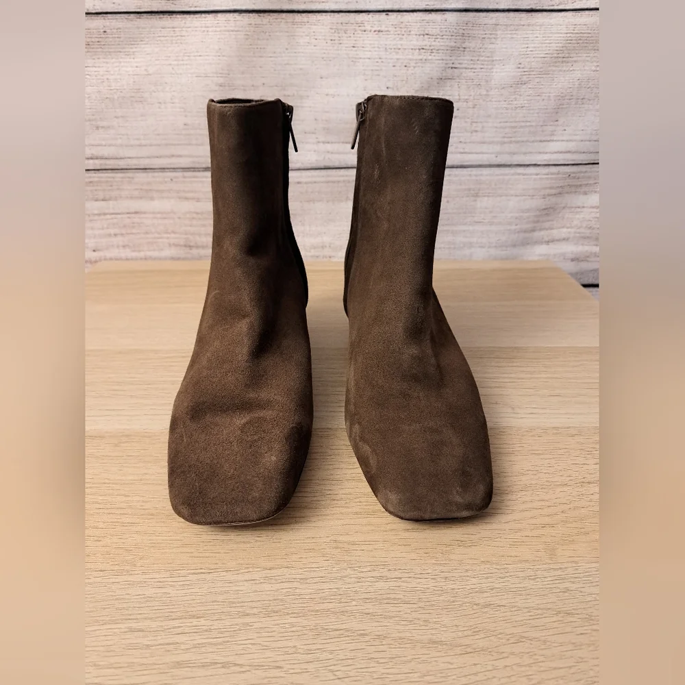 Vince Brown Suede Ankle Boots - Picture 5 of 10